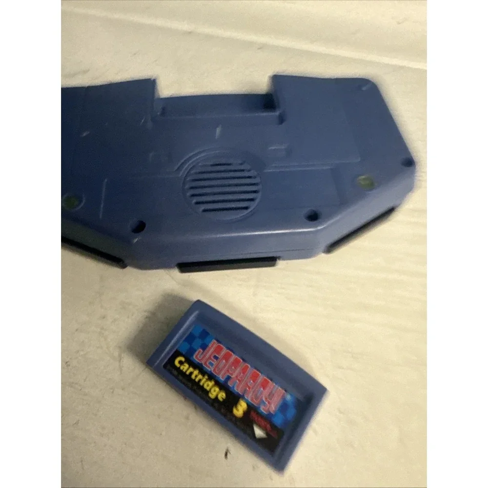 Vintage Tiger Electronics Jeopardy Game‎ Hand Held 1997 Game Cartridge